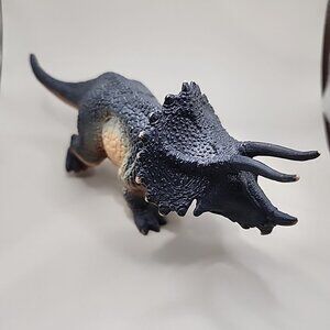 Boley Realistic Triceratops Dinosaur 8" PVC Figure